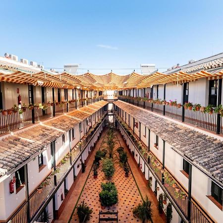 Апартаменты Holi-Rent Lumbreras Севилья Экстерьер фото