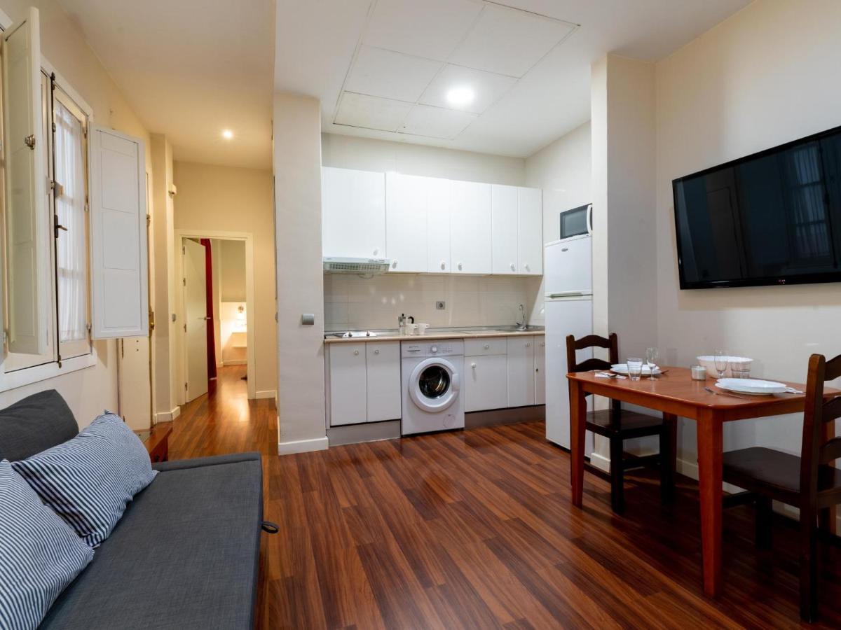 Апартаменты Holi-Rent Lumbreras Севилья Экстерьер фото