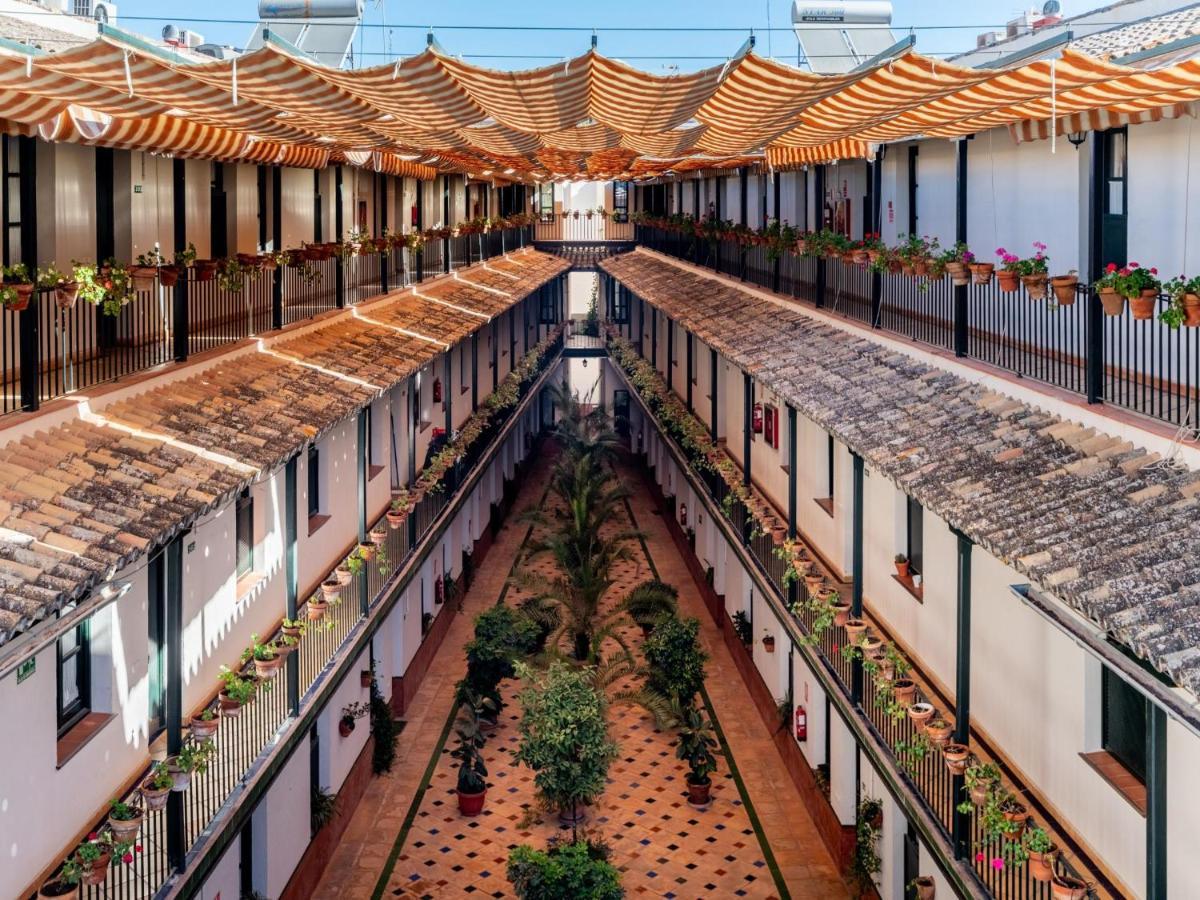 Апартаменты Holi-Rent Lumbreras Севилья Экстерьер фото